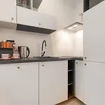 Kamienica Centrum Nr 10 *