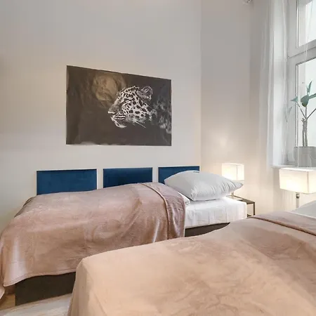 Kamienica Centrum Nr 10 * Estetino