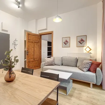 Kamienica Centrum Nr 10 * Estetino